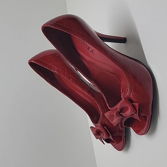 Paprika Red Faux Patent Leather Open Toe High Heels Shoes (Read Flaws) 6 - Picture 1 of 12